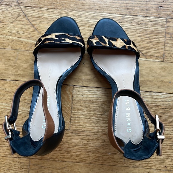 *NWOB* Gianni Bini / Maye Leopard Ankle Strap Dress Sandals / 7M - Picture 8 of 8
